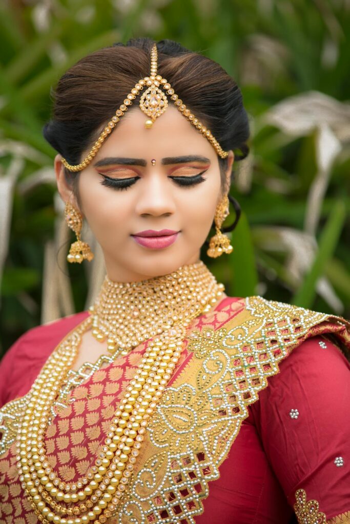 Purple_Color_Silk_Saree Contrast_Blouse